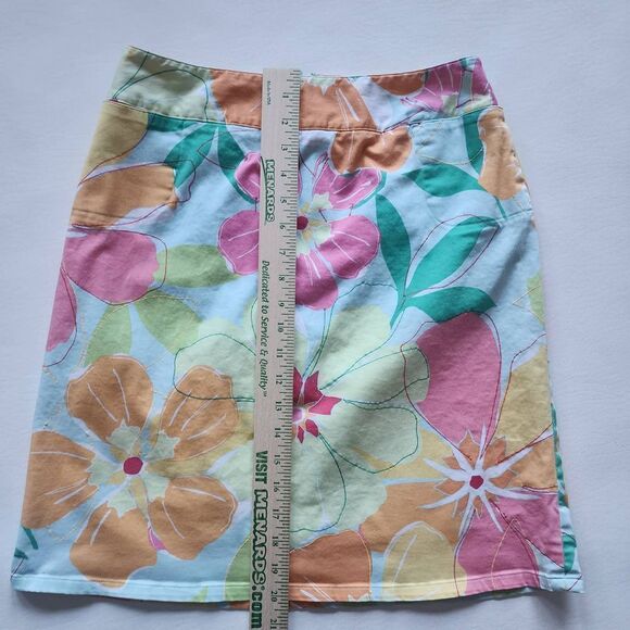 Talbots multi color pink blue green floral straight skirt womens size 8 stretch - Picture 3 of 5